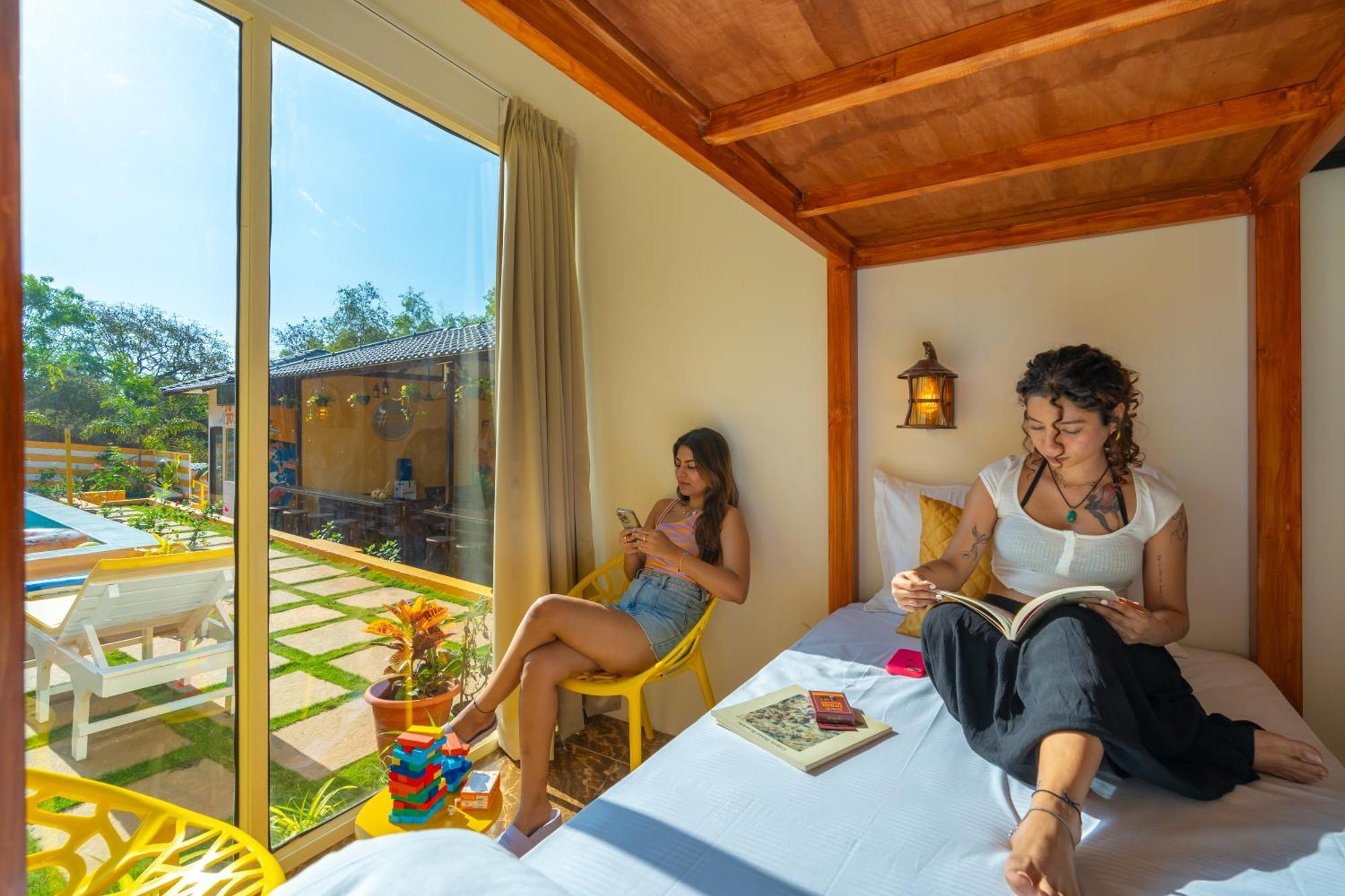 The Social Stays Goa, Morjim Formerly Artbuzz Extérieur photo